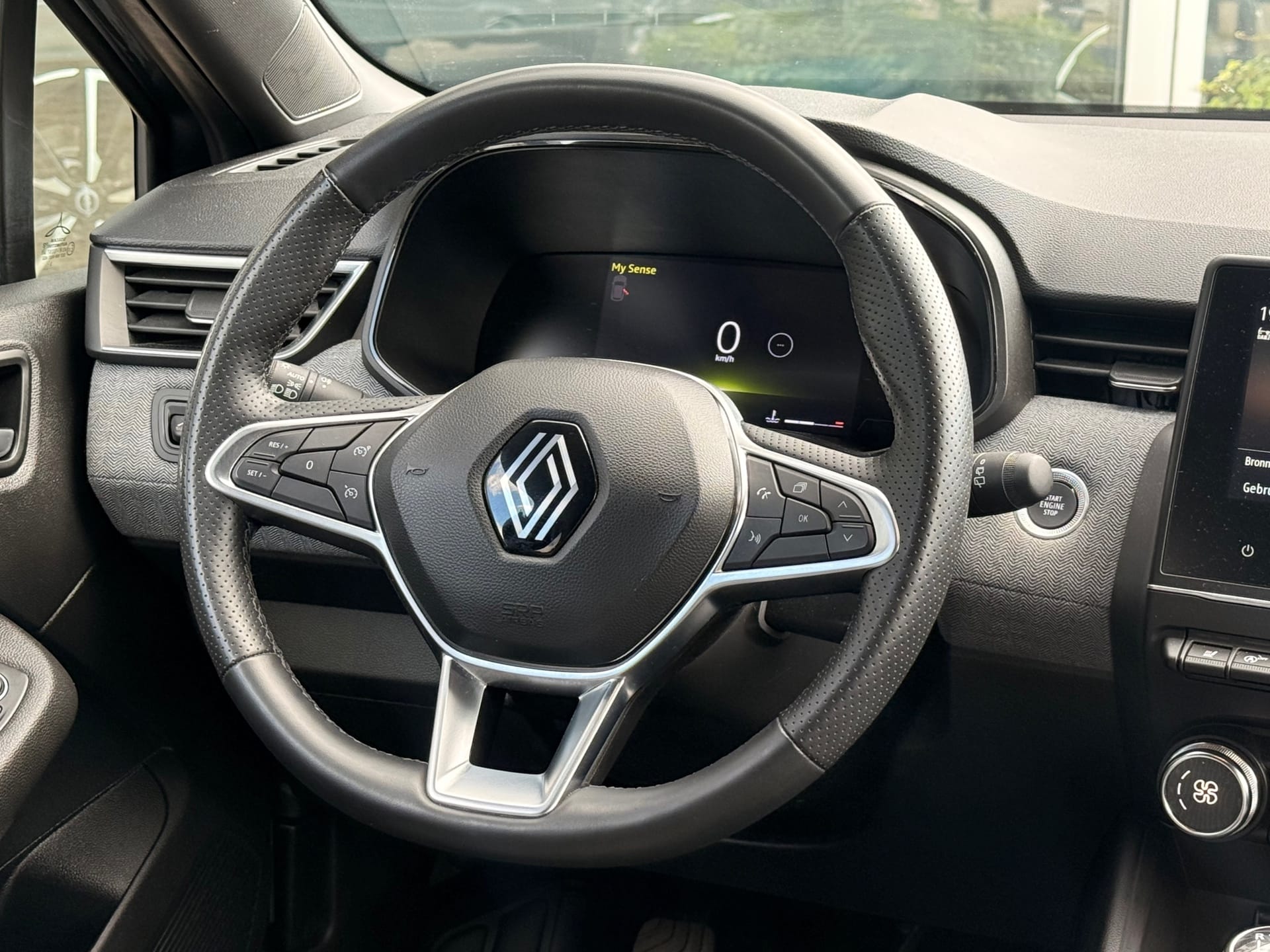 Renault Clio 1.0 TCe 90 GPF techno | Led | Carplay | Winter pack afbeelding 11